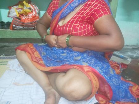 Indian Aunty Gash Licking In Guy Buddy Village Homemade