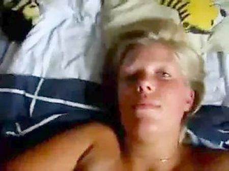 Fair Haired Freundin Facial Cumshot