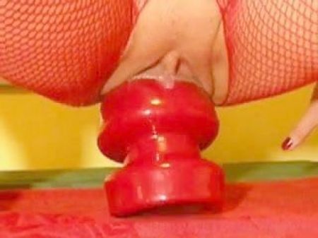 Huge Red . It Ain