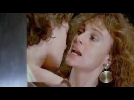 Jacqueline Bisset - Class