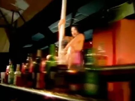 Thai De-robe Pole Dancing