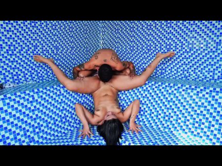 Colombian Cougar Pawg Shags Stranger In Sauna , Cumshot Her Face ! Kylei Ellish And Dani Clark