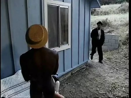 Dark And White Fellows Gets Dt From Amish Damsel And Humps Her Snatch On Couch