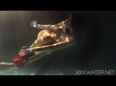 Siskina And Polcharova Unwrap Unsheathed Underwater