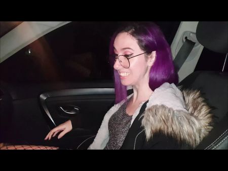 Suck Off In The Car !