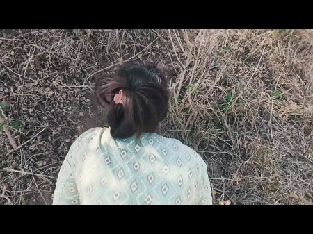 desi hot village gal jungle me lakdi lene gai and then plumbed her cock-squeezing vulva (hindi audio) outdoor jungle hookup