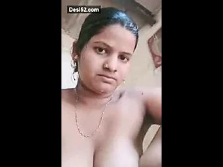 Desi Bhabhi Bathing Nude – Recorded For Ex - Bf