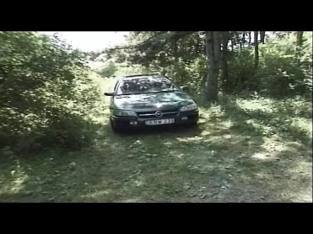 Hairy Poon Pulverizing In The Forest On The Car