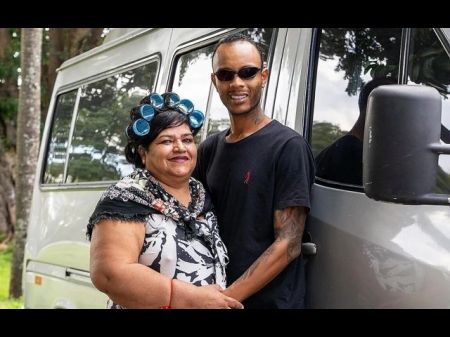 Massive Grandmother All Crevasses Destroyed On The Bus Rail